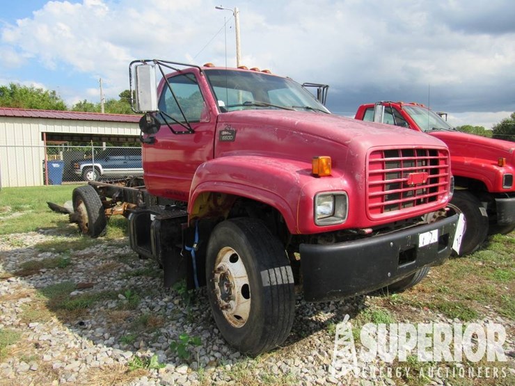 (x)-(14-16)-2002-gmc-c6500-s/a-cab-&-chassis,-vin--image-5