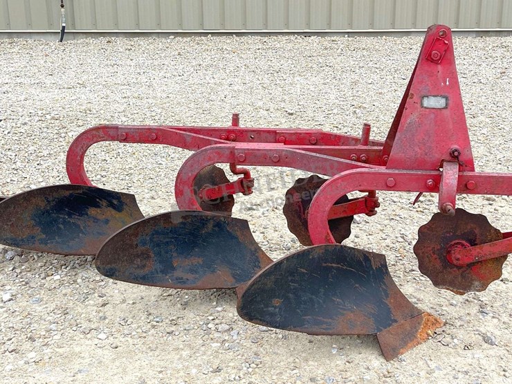 dearborn-3-12"-3-point-plow-w/-coulters-image-3