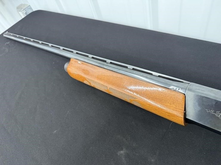 remington-1100-12-gauge-shotgun-image-6