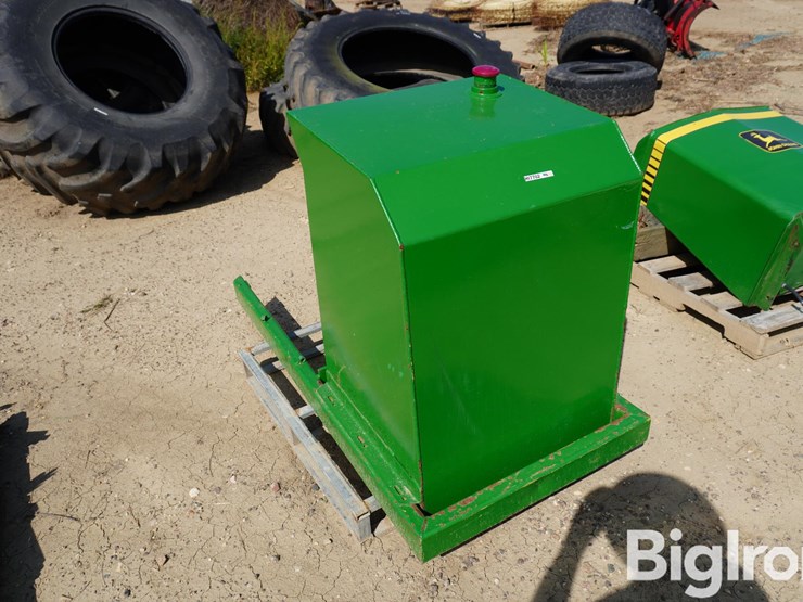 john-deere-front-fuel-tank-w/mounts-image-3