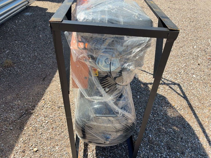 40-gal.-2-stage-air-compressor-air-compressor-image-4