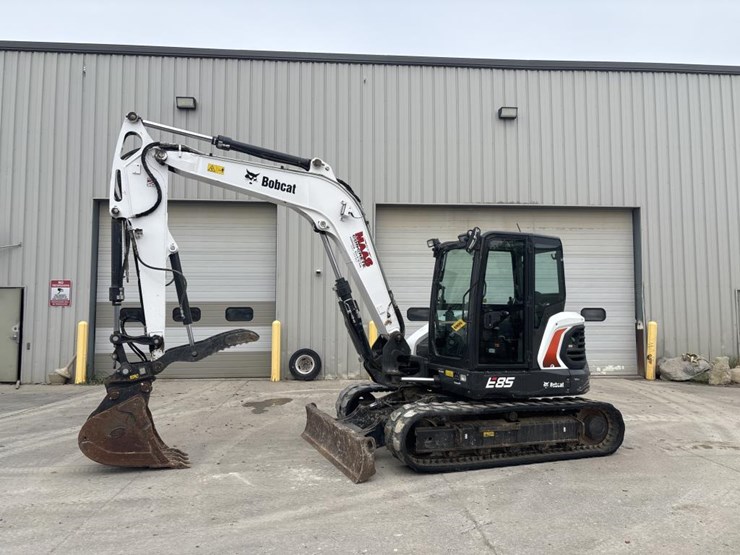 2019-bobcat-e85-image-1