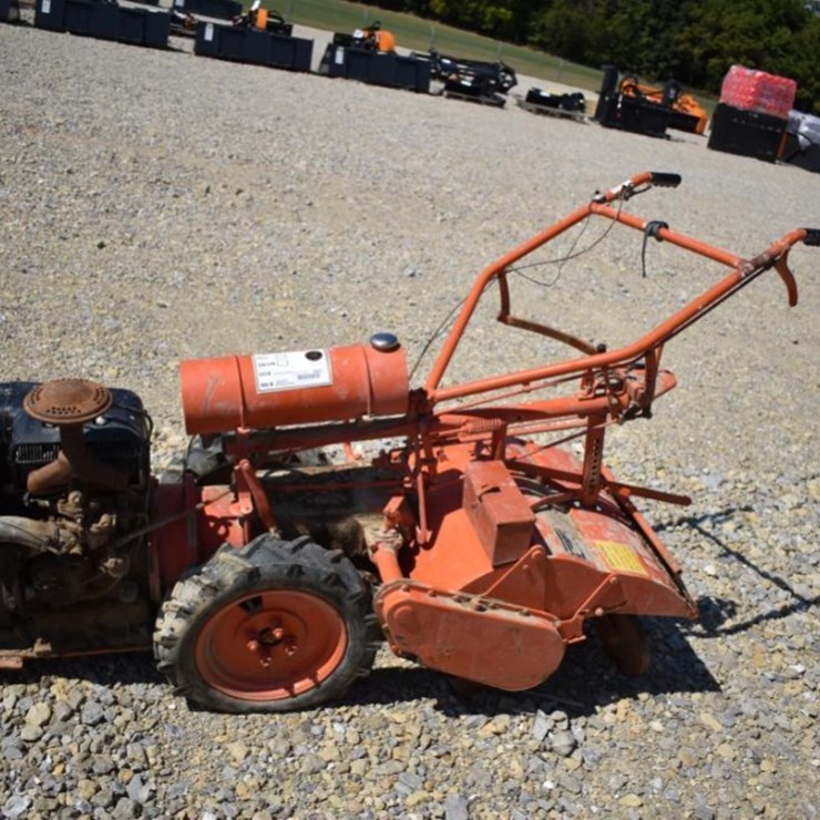 Dowdeswell Tiller with Wisconsin Engine