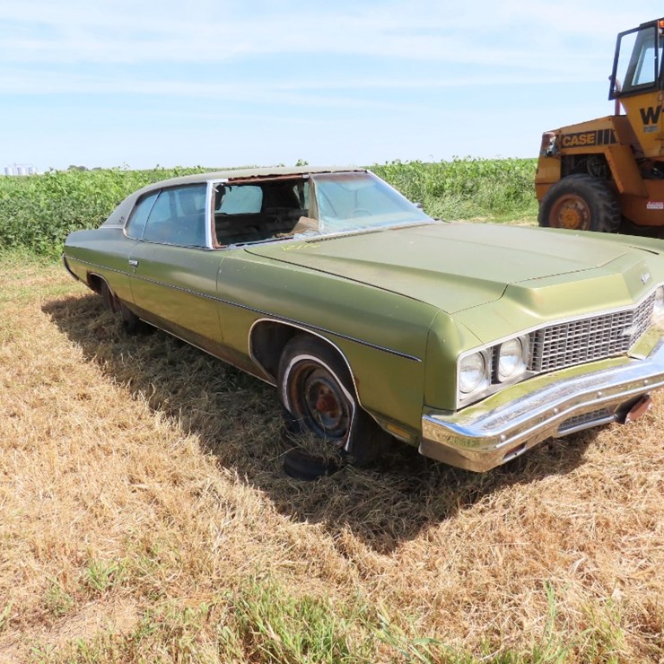 1973 Chevrolet Impala Custom 2dr HT