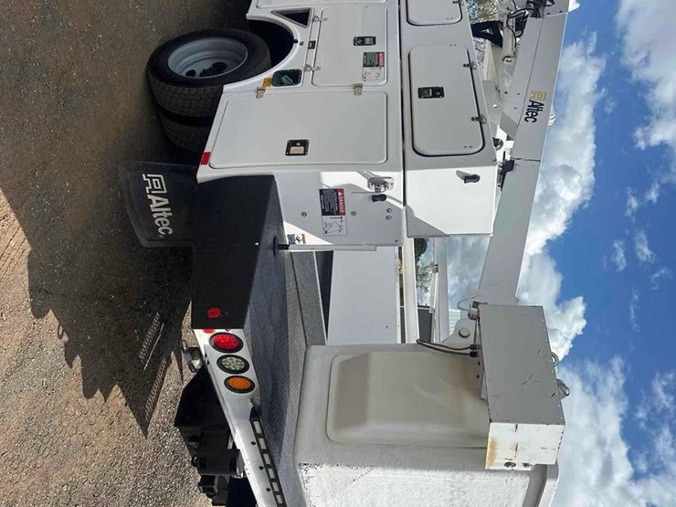2016-altec-at235-image-41