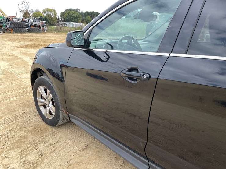 2012-chevrolet-equinox-lt-image-30