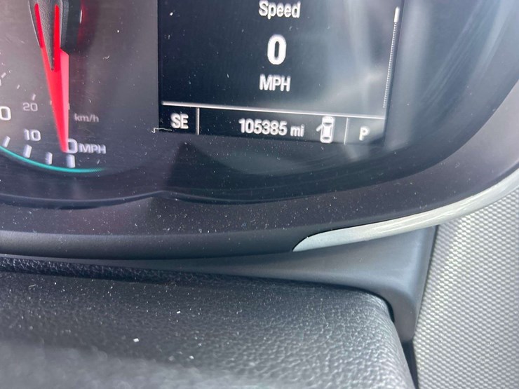 2017-chevrolet-sonic-premier-sedan-image-6
