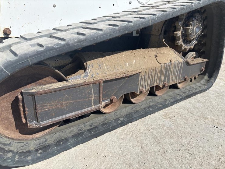 2019-bobcat-t650-image-20
