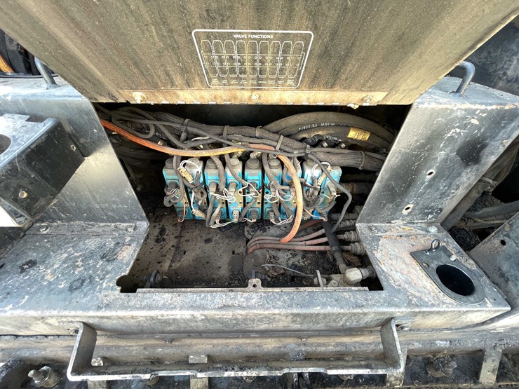 #8612-•-2019-cat-ap100f-asphalt-paver-(aps)-image-110