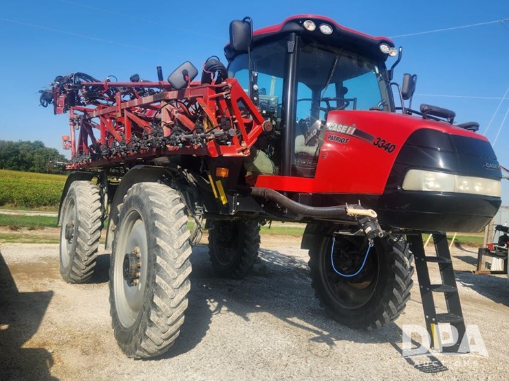 2018-case-ih-patriot-3340-image-1