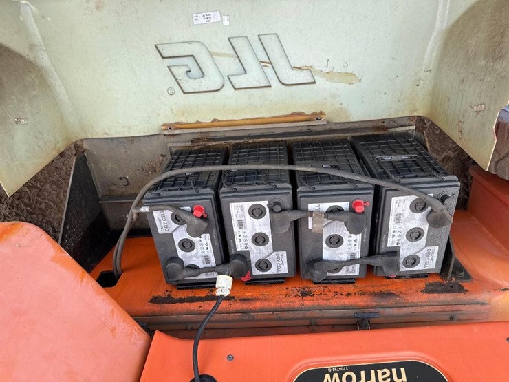 2007-jlg-e400ajp-image-19
