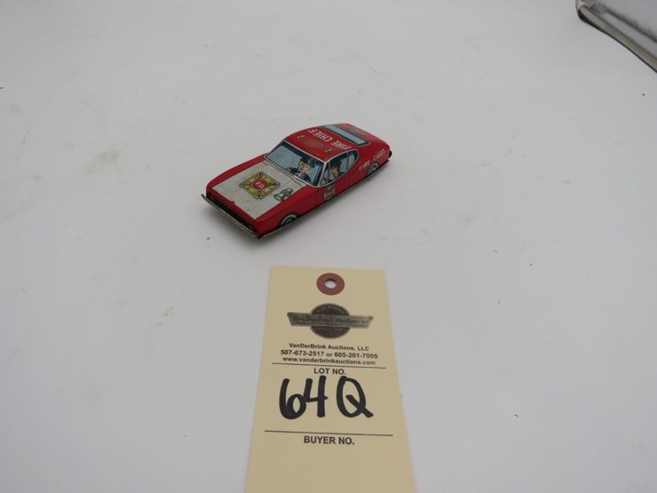 toy-car-and-truck-group-image-3