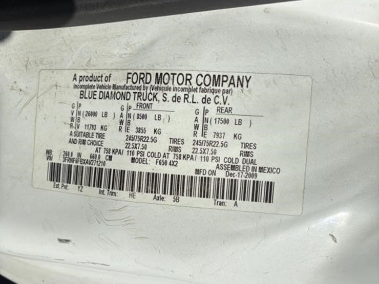 2010-ford-f650-image-19