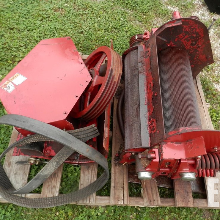 NEW HOLLAND KP