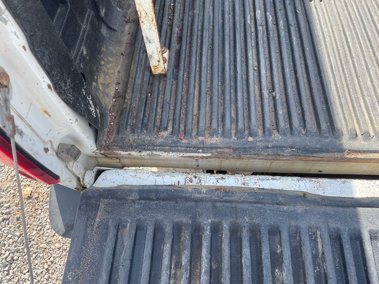 2011-ford-f250-xl-image-59