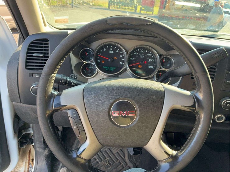 2008-gmc-sierra-image-33