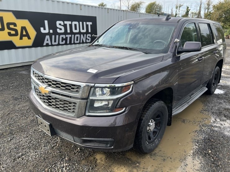 2015-chevrolet-tahoe-image-1