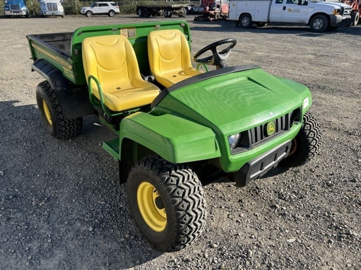 john-deere-gator-tx-image-2