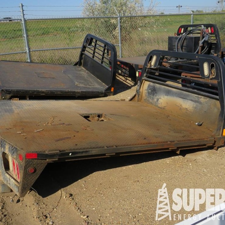 (5-42) CM TRUCK BEDS 7'W x 8'6"L Steel Pickup Flat