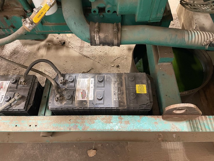 #8615-•-1999-cummins-dfeh-generator-(aps)-image-19
