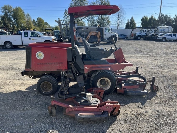 2015-toro-groundsmaster-4000d-image-3