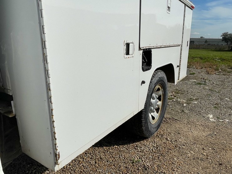 ford-f250-xl-image-12