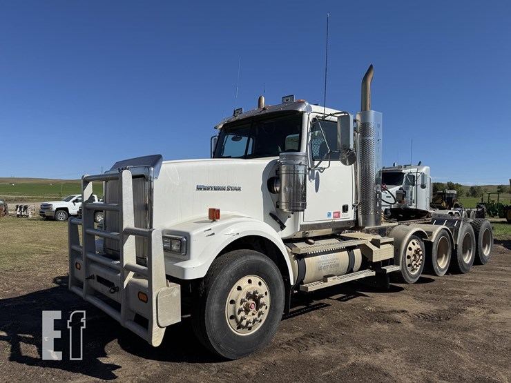 2009-western-star-4900-image-1