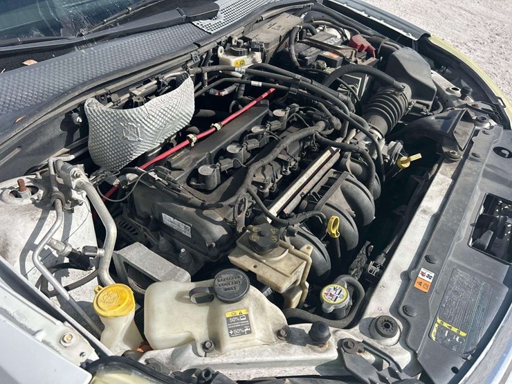 2008-ford-focus-sel-sedan-image-9