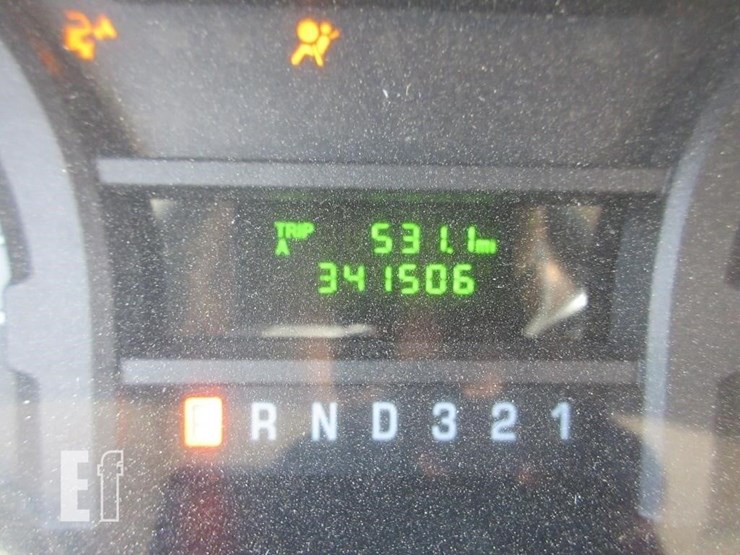 2011-ford-e450-image-24