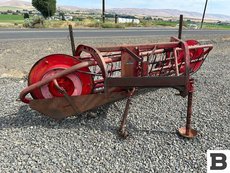 massey-ferguson-25-image-3