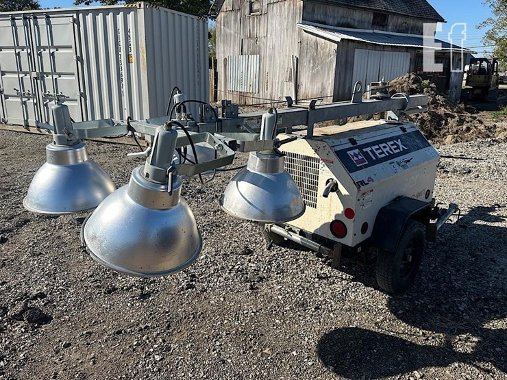 2015-terex-rl4-image-4