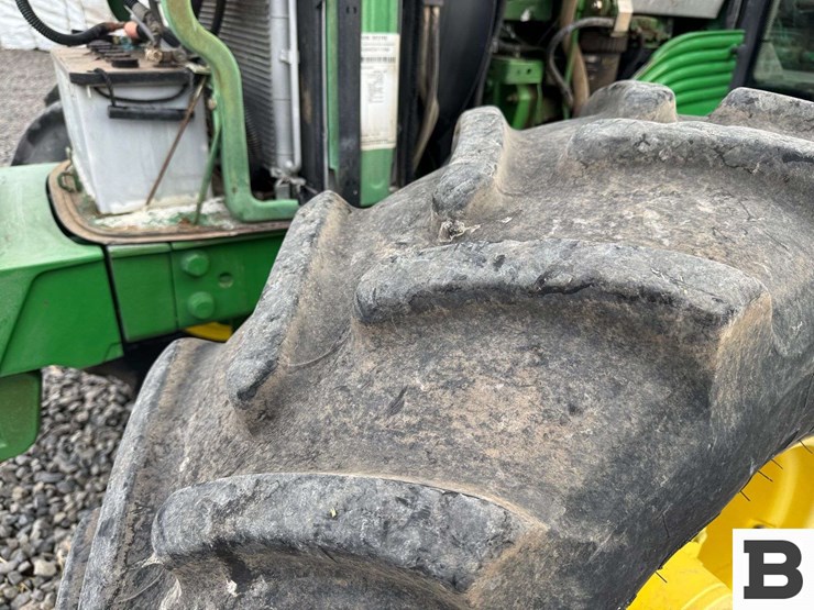 2012-john-deere-6430-image-25