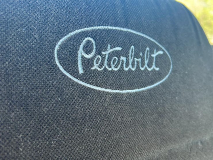 #1962-•-2006-peterbilt-pb340-semi-truck*-image-48