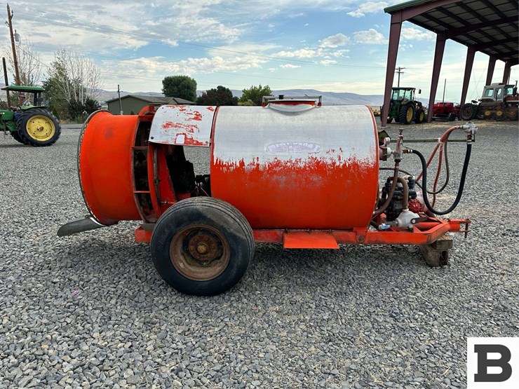 rears-300-gallon-orchard-sprayer-image-5
