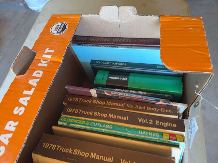 chilton,-haynes-repair-manuals-image-4