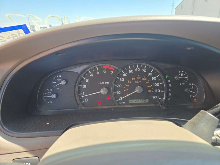 2005-toyota-sequoia-limited-image-12