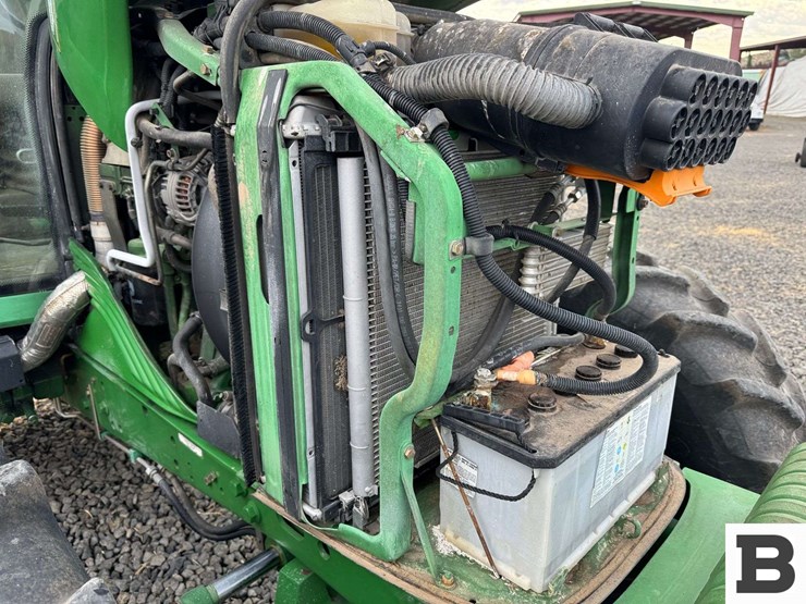 2012-john-deere-6430-image-16