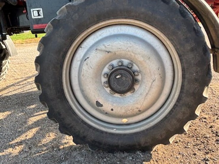 2011-case-ih-patriot-4420-image-27
