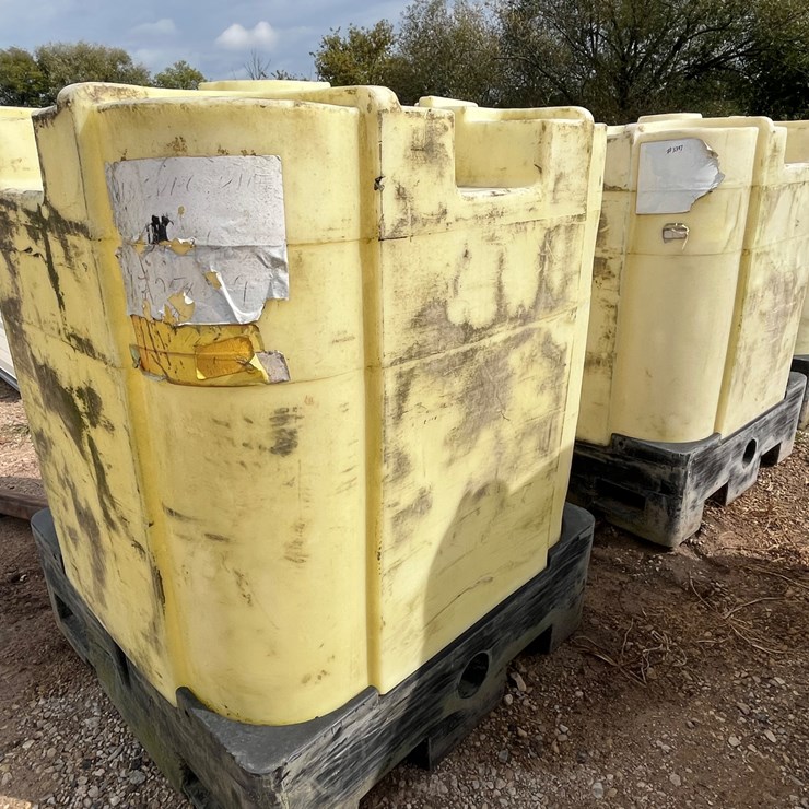 #3347 • Benz Oil Totes