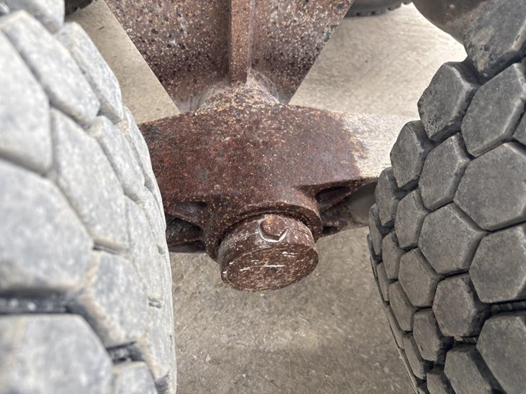 mack-rd688s-image-59