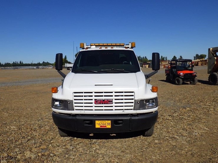 2008-gmc-c5500-11'-s/a-service-truck-image-2