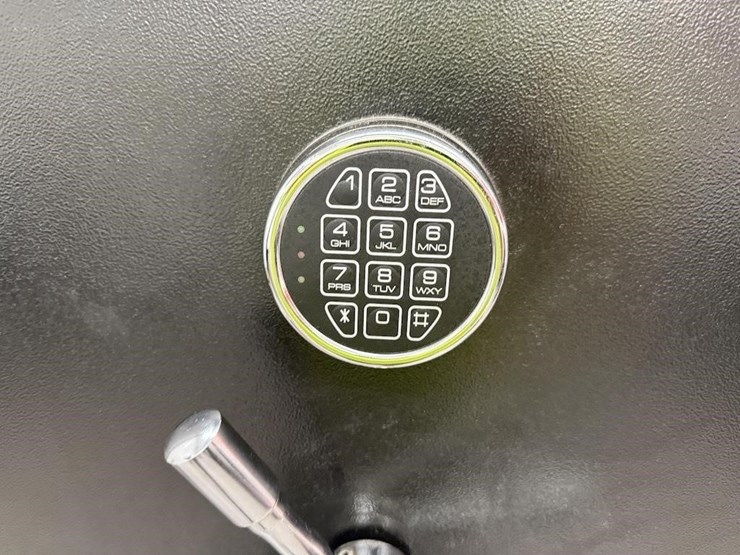 stackon-elite-gun-safe-image-2
