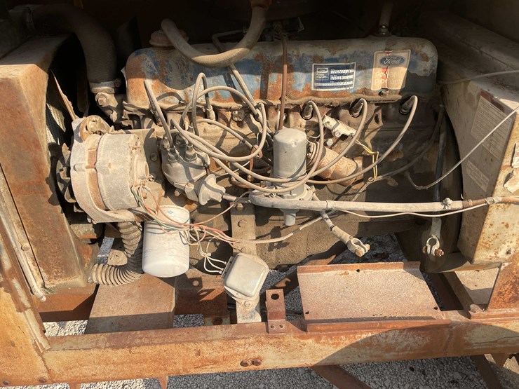 #8633-•-hobart-powerweld-303-welder-trailer-(maq)-image-16