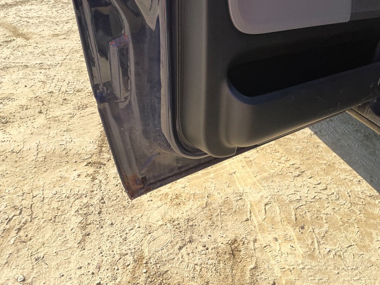 2005-ford-f150-image-37