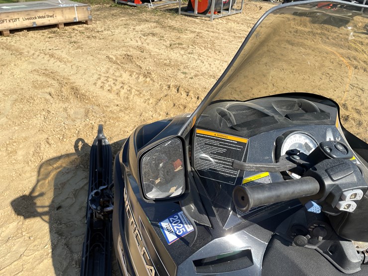 #1894-•-2008-arctic-cat-t660-snowmobile-(sells-with-bill-of-sale-only)-image-39