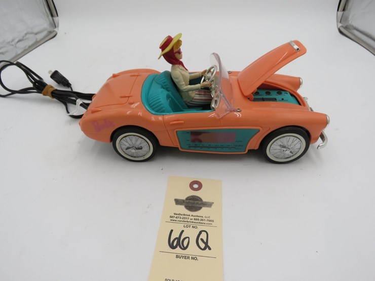 1996-barbie-austin-healey-car-clock-image-2
