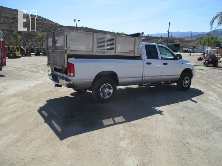 2004-dodge-ram-2500-image-3