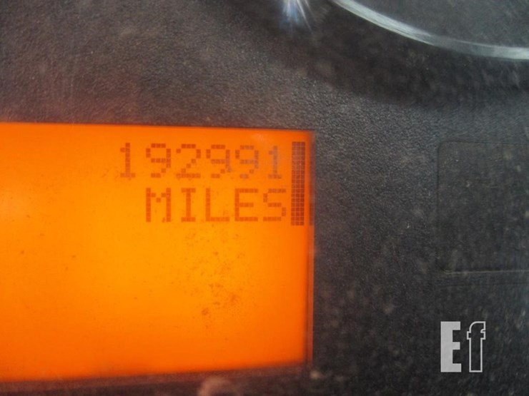 2011-international-durastar-4300-image-21