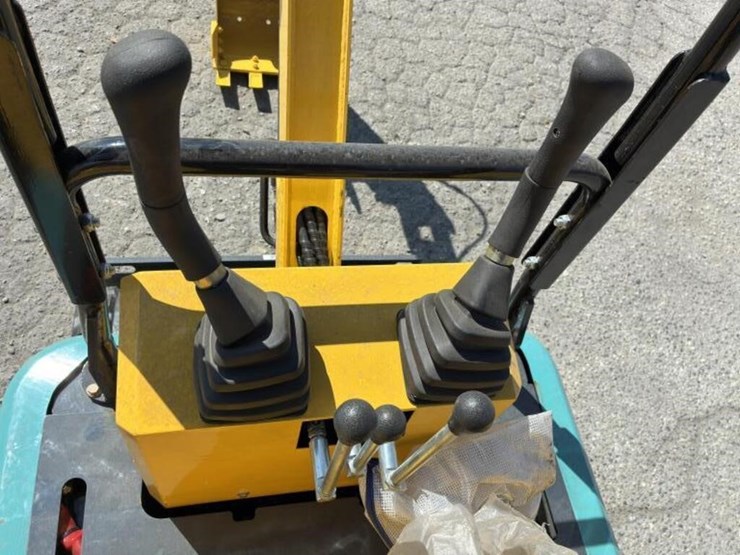 2024-dig-master-dm100-excavator-image-13
