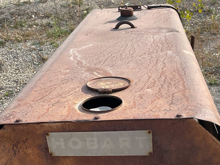 #8633-•-hobart-powerweld-303-welder-trailer-(maq)-image-41